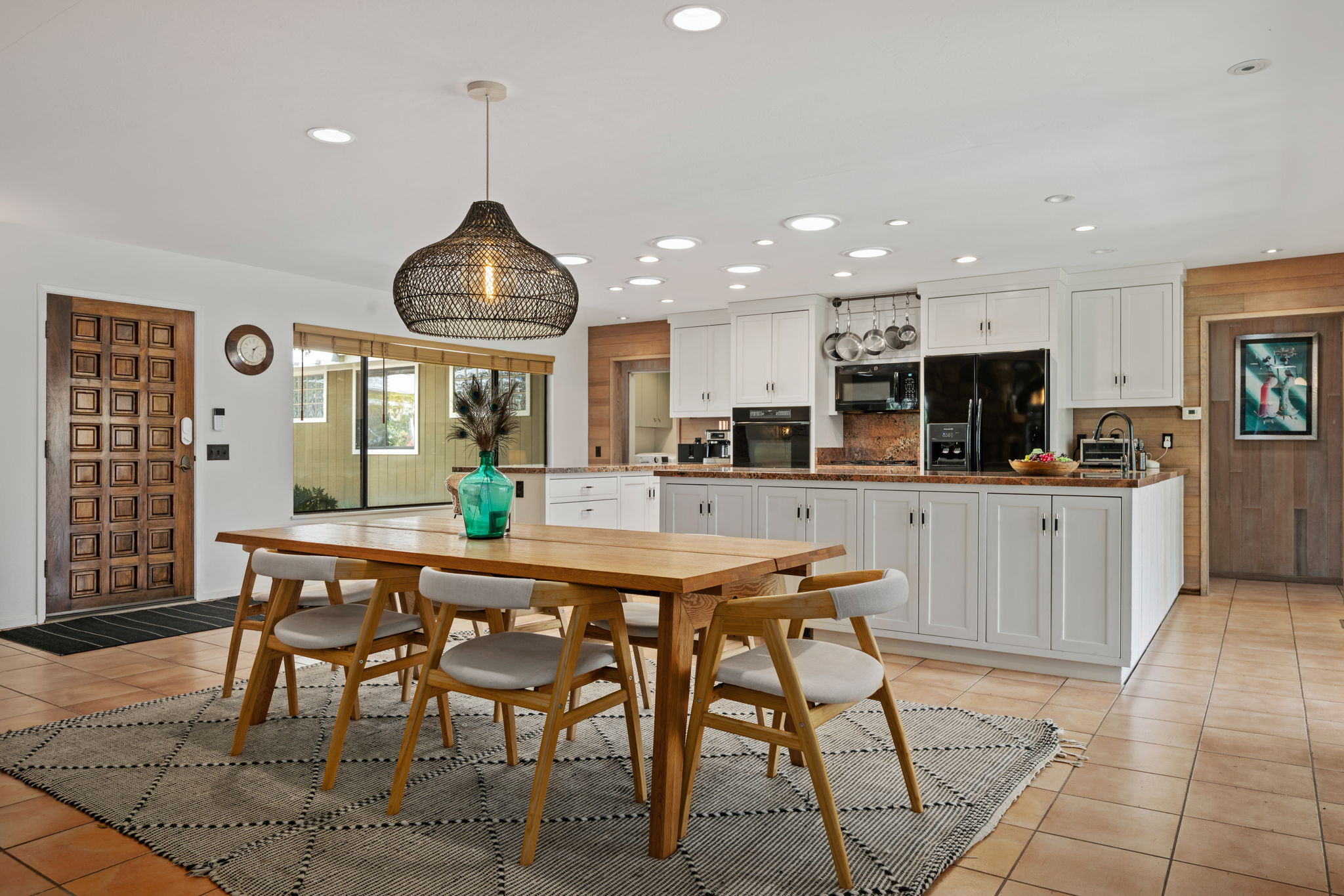 14 - Dining - Kitchen