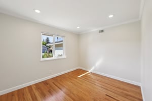 Cassandra Pl-S2806-022.jpg