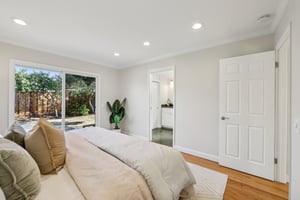 Cassandra Pl-S2806-030.jpg