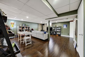  Photo 23