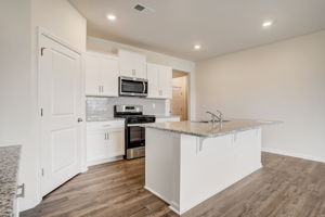 Old Home Rd-011