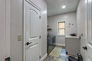  Photo 36