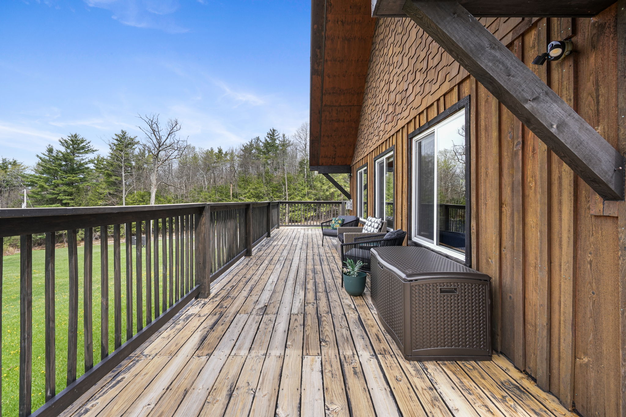 Wrap Around Deck