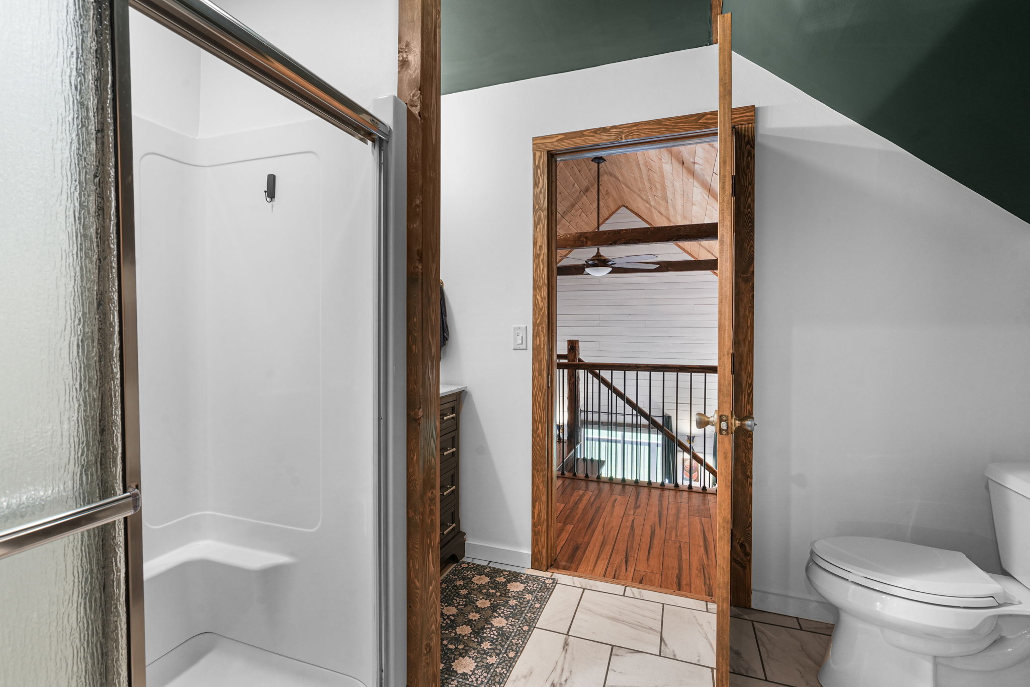 Upstairs Primary Bath