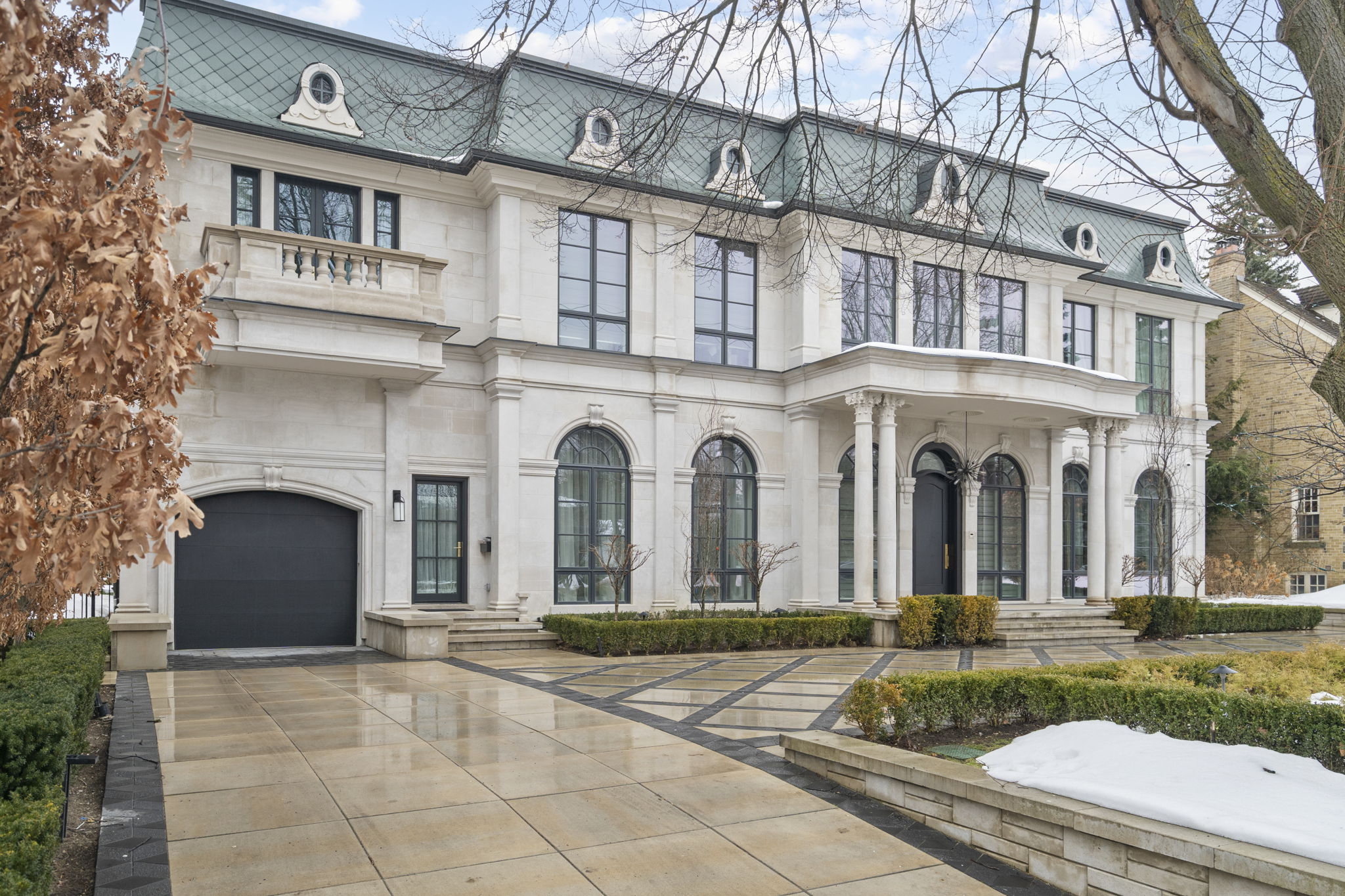 137 Teddington Park Ave Toronto, ON M4N 2C7