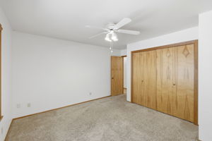 Bedroom 2-2