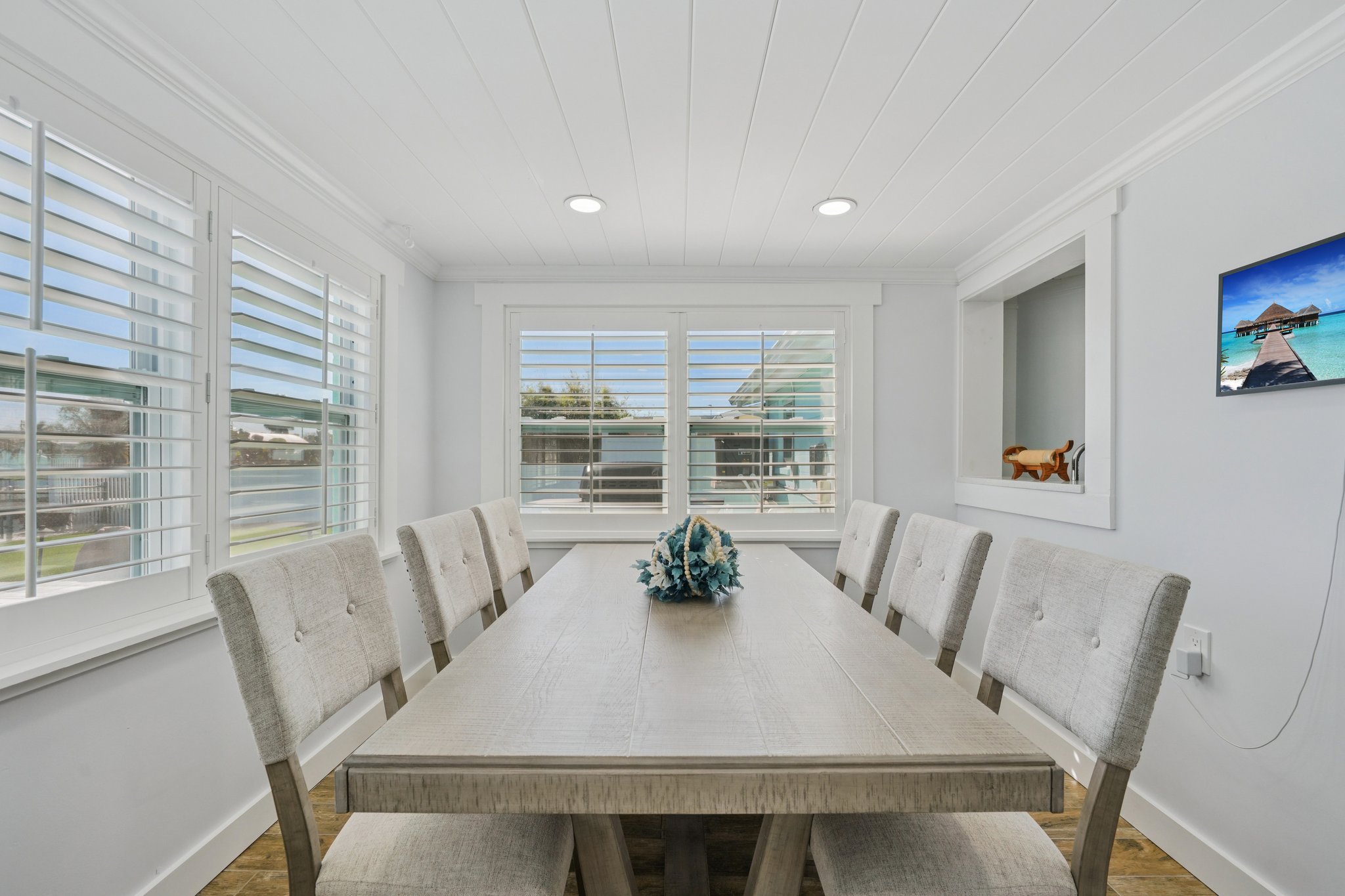 Leslie Dr-S2402-012.jpg