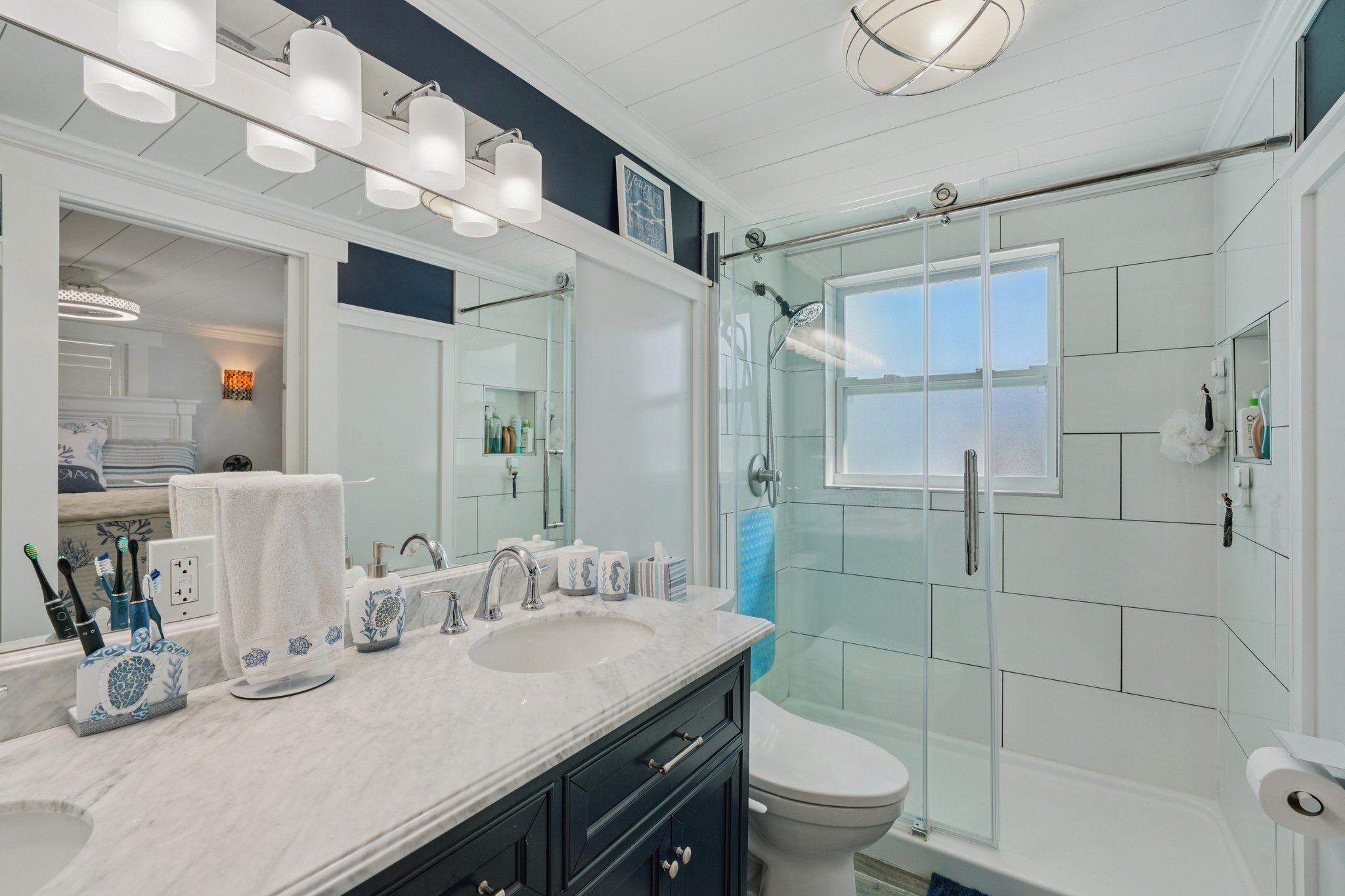 Leslie Dr-S2402-039.jpg