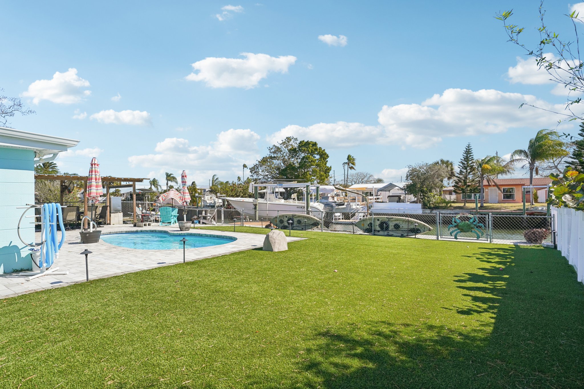 Leslie Dr-S2402-062.jpg