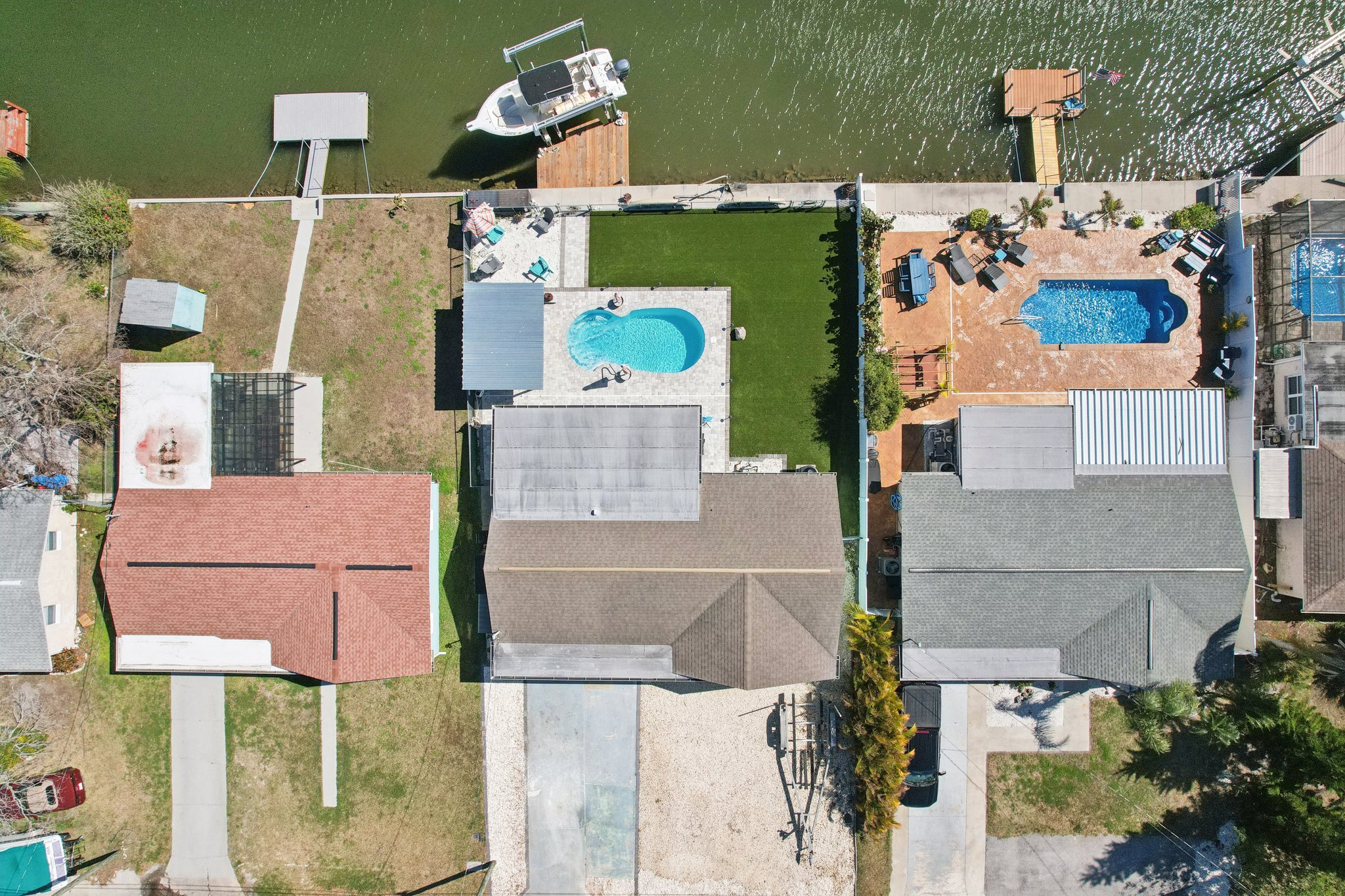 Leslie Dr-S2402-069.jpg