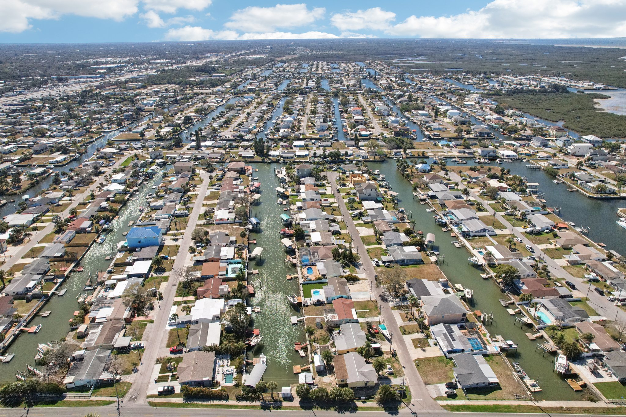 Leslie Dr-S2402-075.jpg