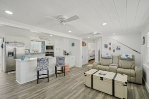 Leslie Dr-S2402-008.jpg