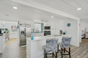 Leslie Dr-S2402-016.jpg