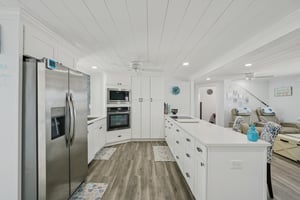 Leslie Dr-S2402-023.jpg