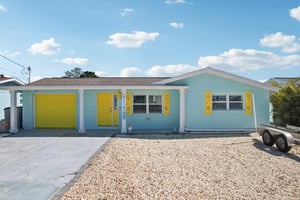 Leslie Dr-S2402-067.jpg