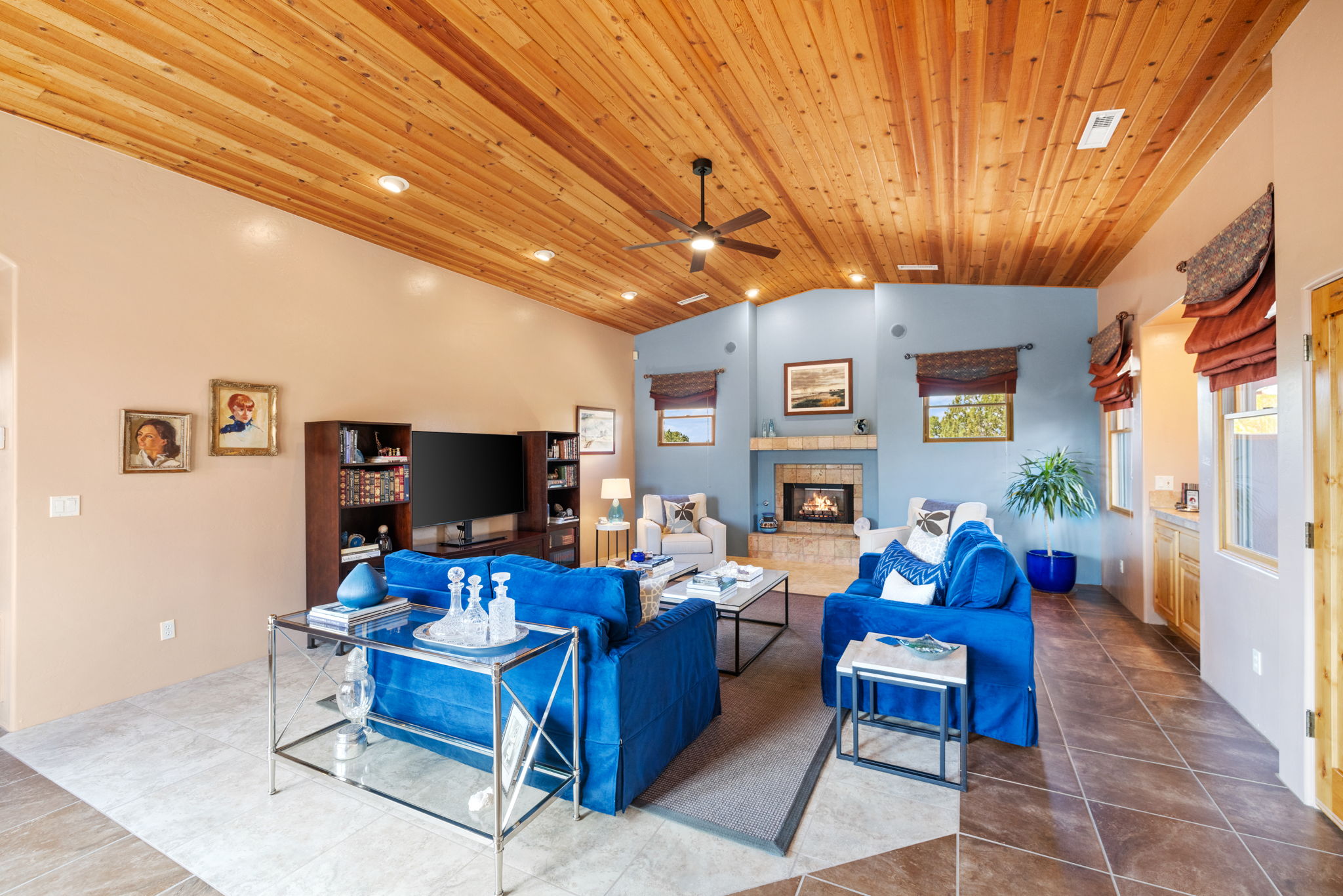 Living Room (1)