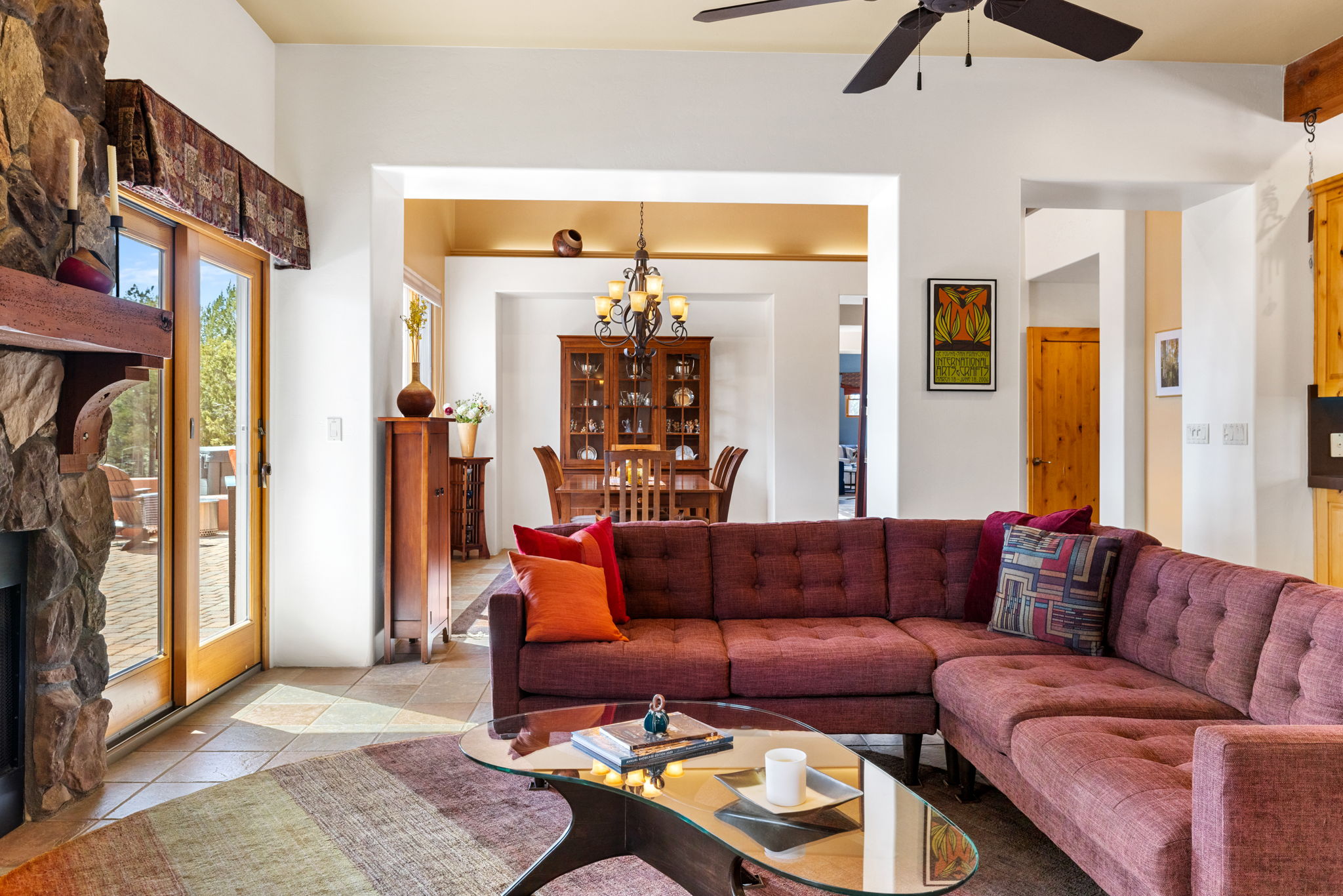Family Room (4)