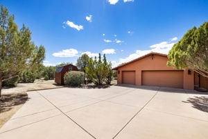 21-Garage