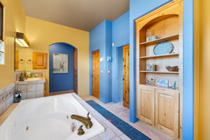 Primary Bath (2)