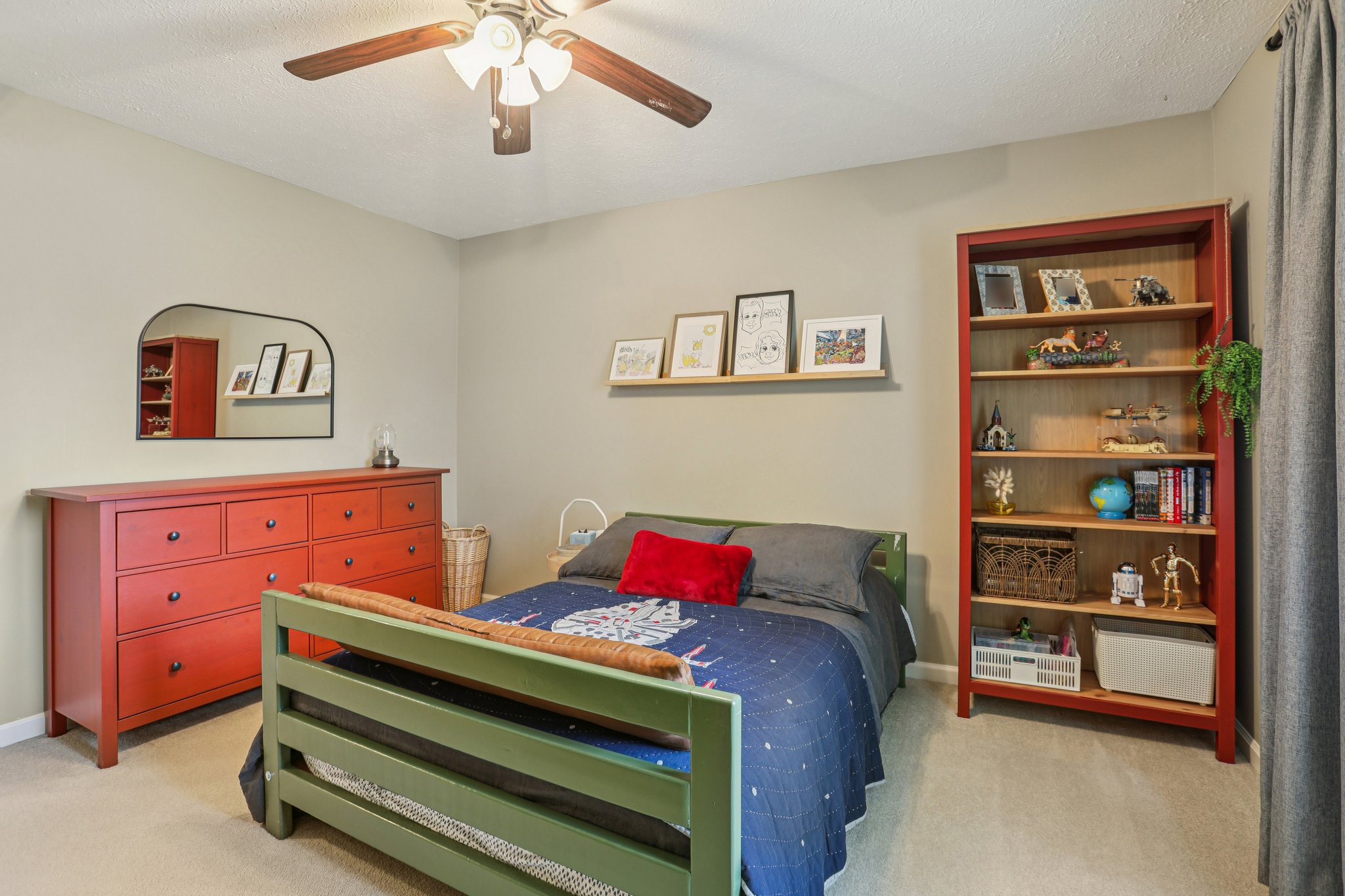 Goldfinch Dr-S2310-039.jpg