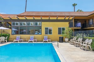 Sunkist Dr-2406-916.jpg