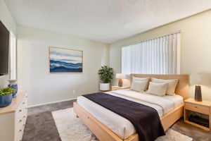 15-print-Sunkist-Dr-2406-013 - Bedroom - Scandinavian - 0