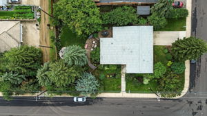  Photo 40