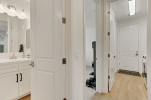 Photo 37