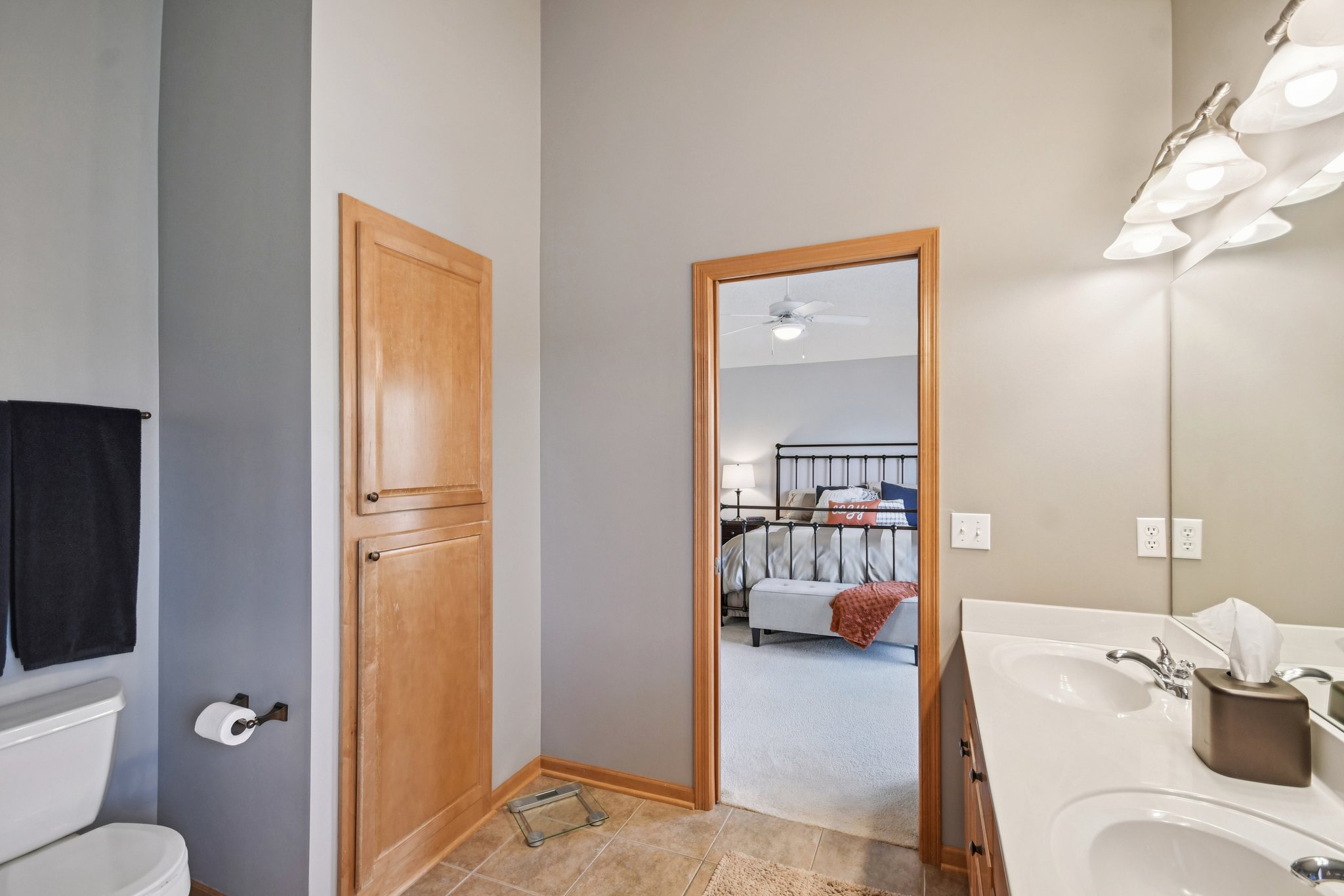 Ashcroft Bay-S2603-031.jpg