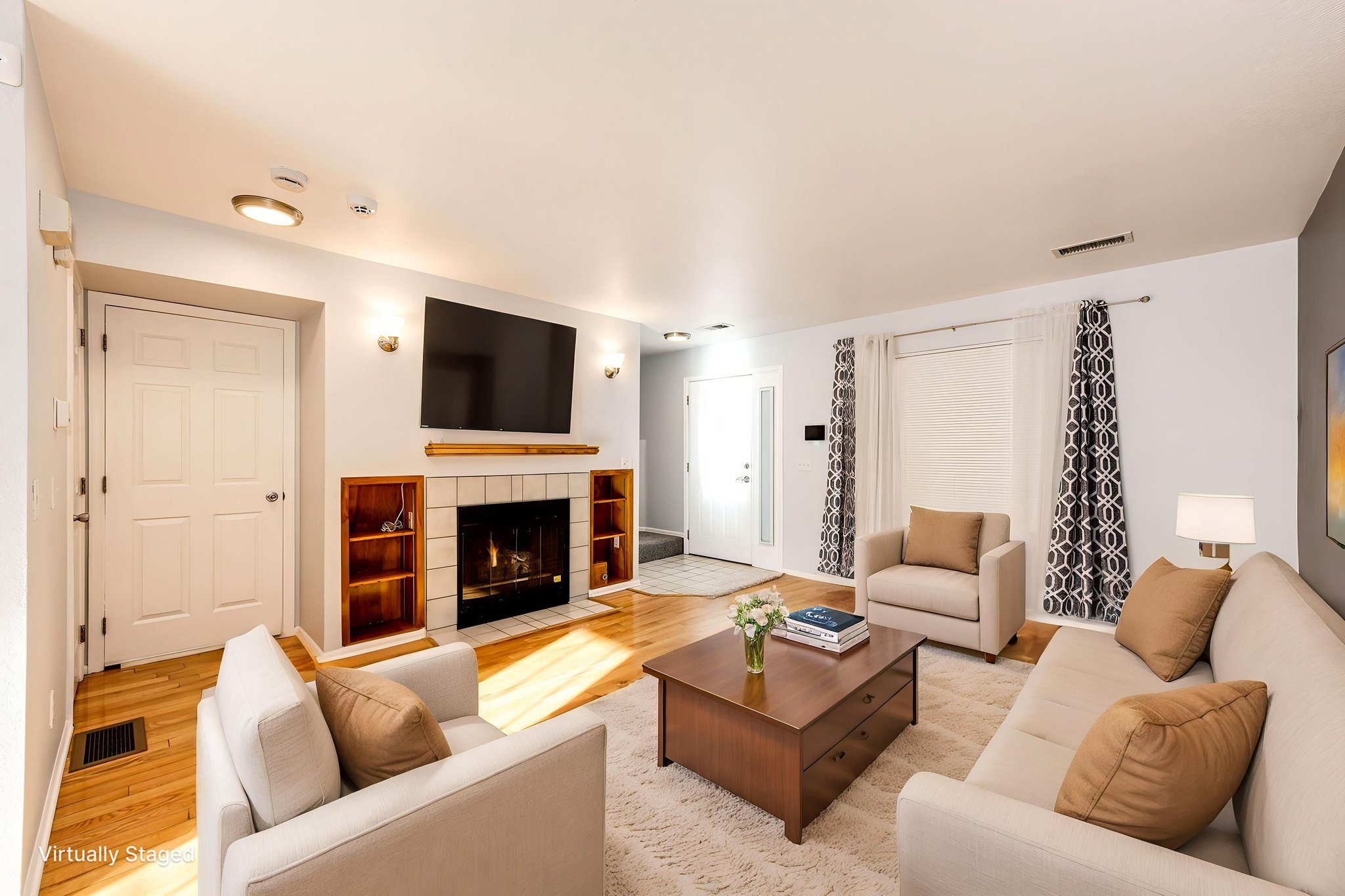 DSC_6555Enfused virtually staged.jpeg