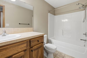  Photo 31