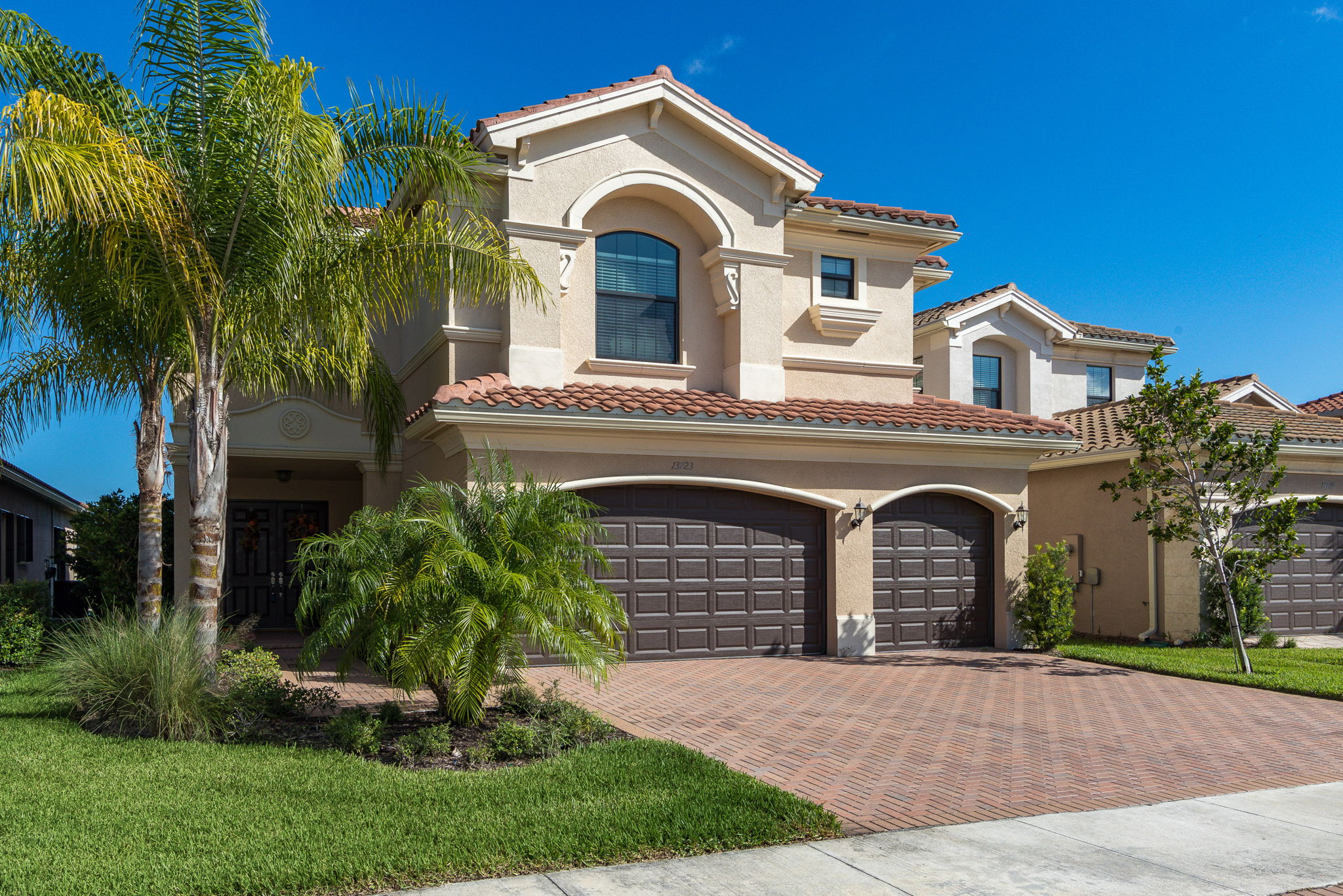  13723 Luna Dr, Naples, FL 34109, US