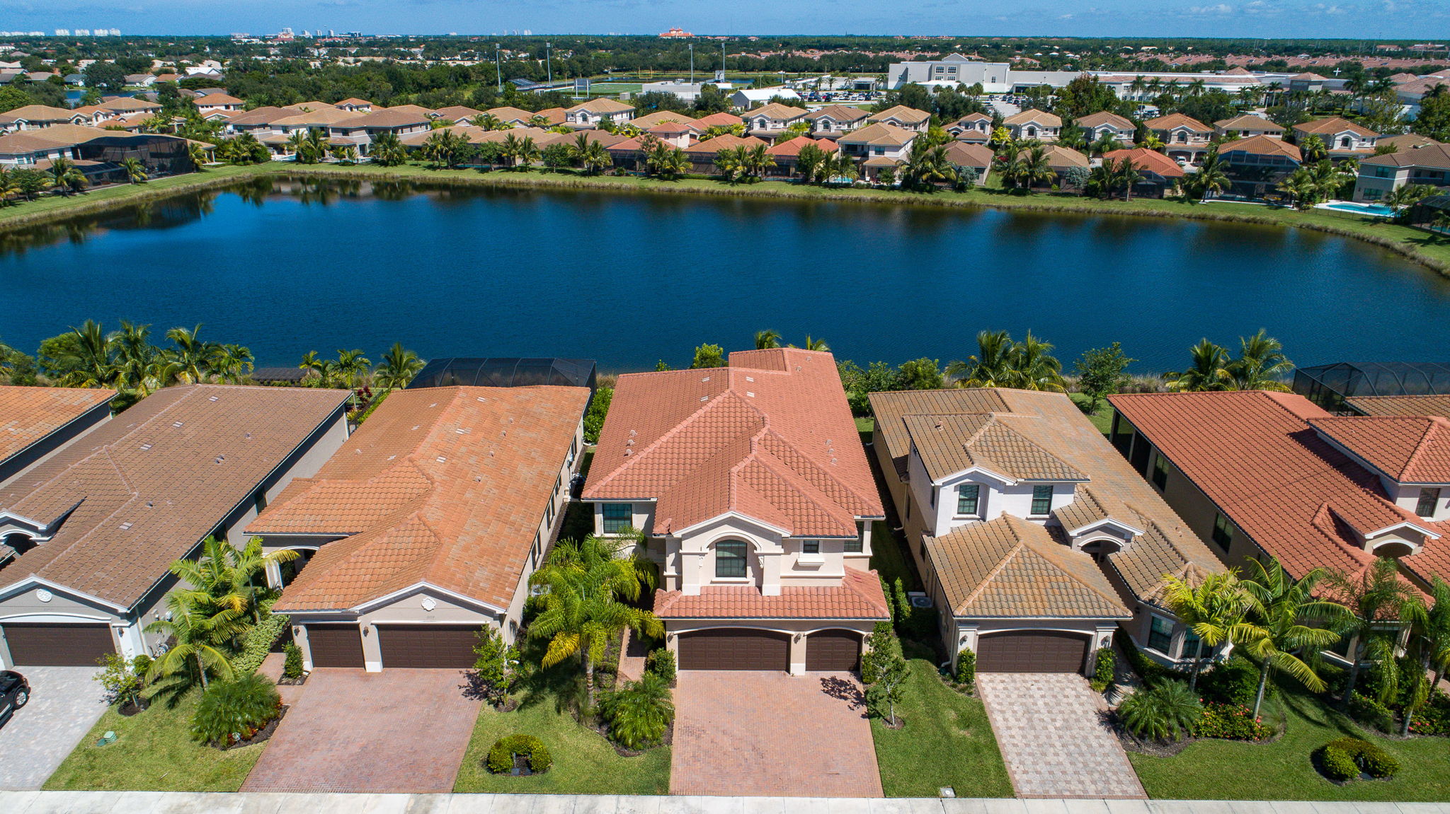  13723 Luna Dr, Naples, FL 34109, US Photo 29