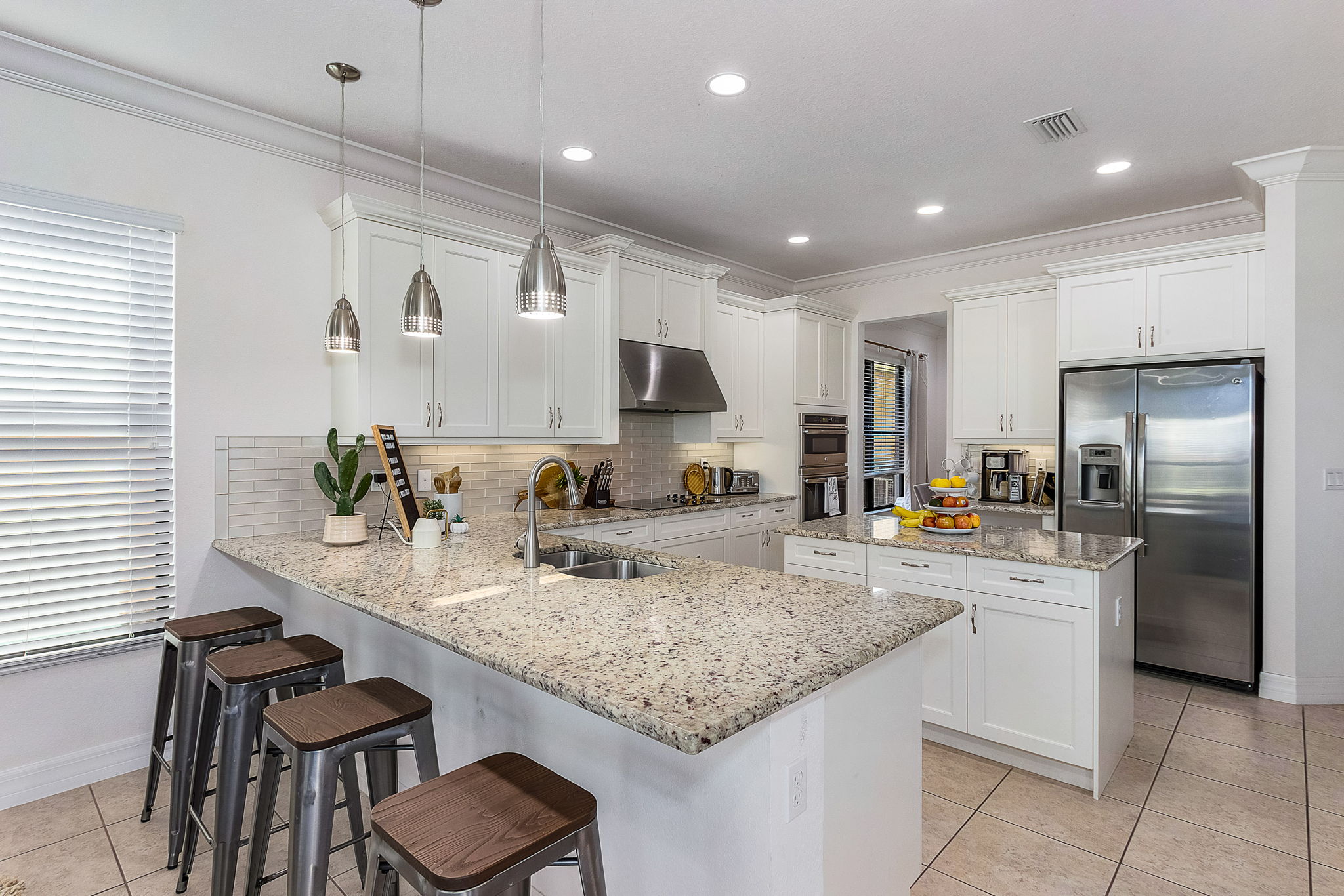  13723 Luna Dr, Naples, FL 34109, US Photo 13