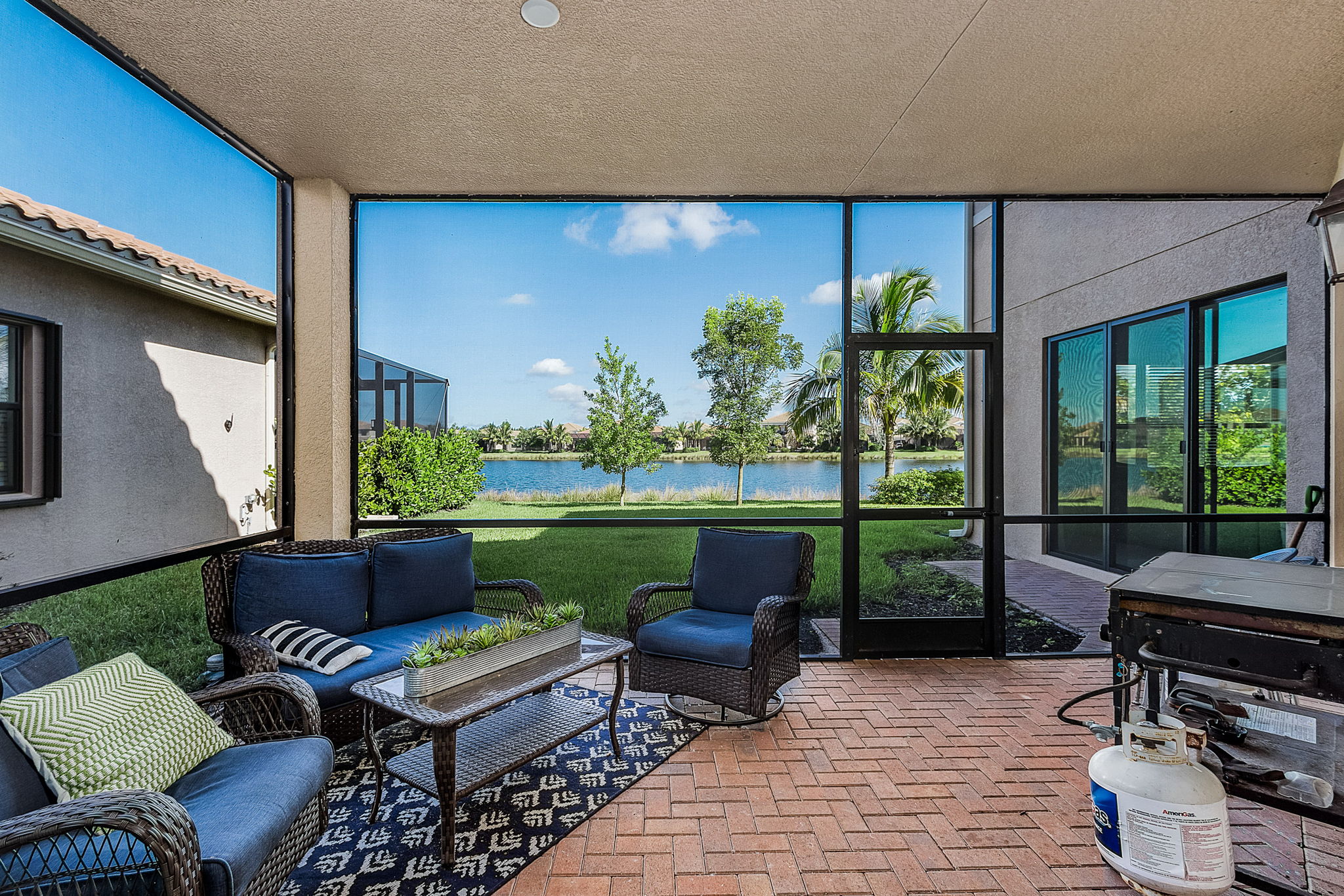  13723 Luna Dr, Naples, FL 34109, US Photo 8