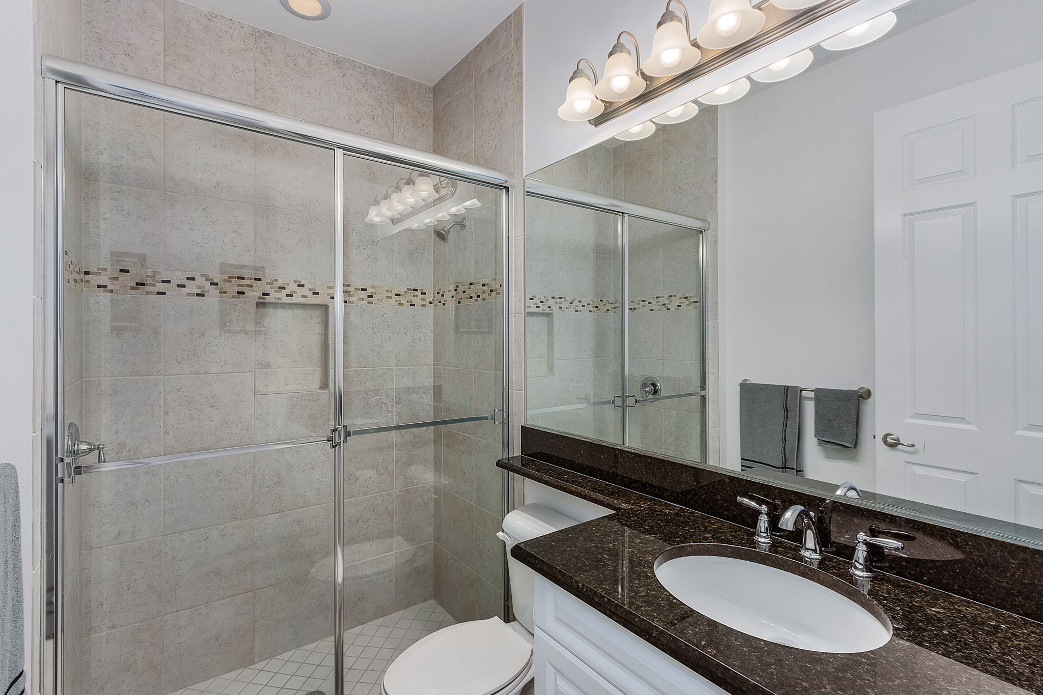  13723 Luna Dr, Naples, FL 34109, US Photo 11