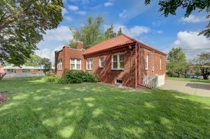  1374 Arcade St, Saint Paul, MN 55106, US Photo 3