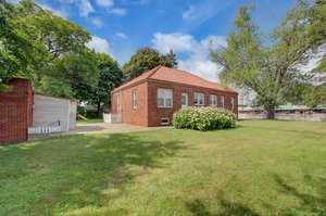  1374 Arcade St, Saint Paul, MN 55106, US Photo 4