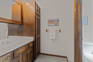  Photo 40