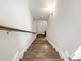  Photo 39