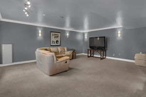  1374 Emry Ct, Kaysville, UT 84037, US Photo 32