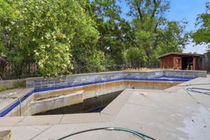  Photo 35
