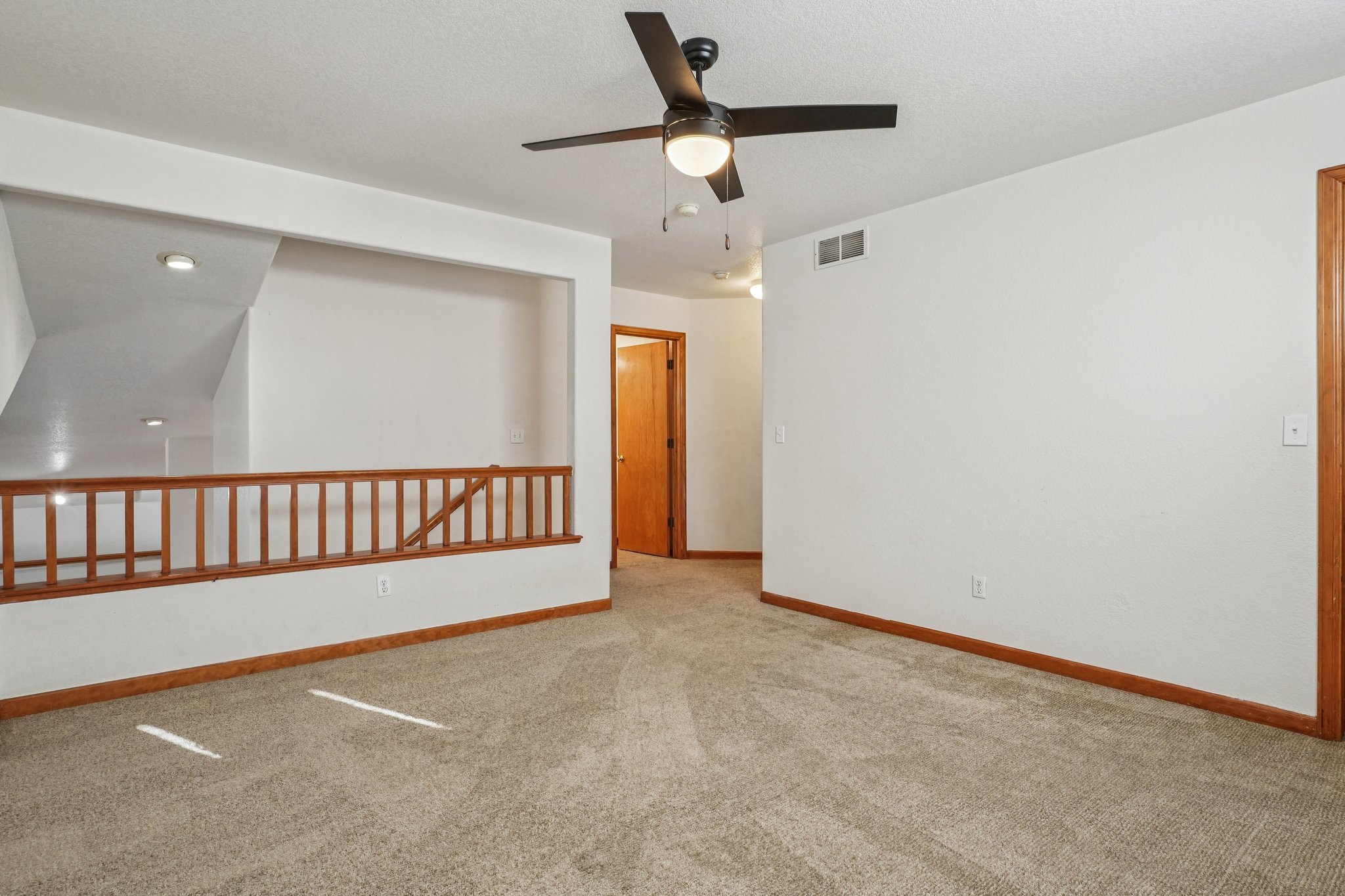 Steele Ct-S2201-032.jpg