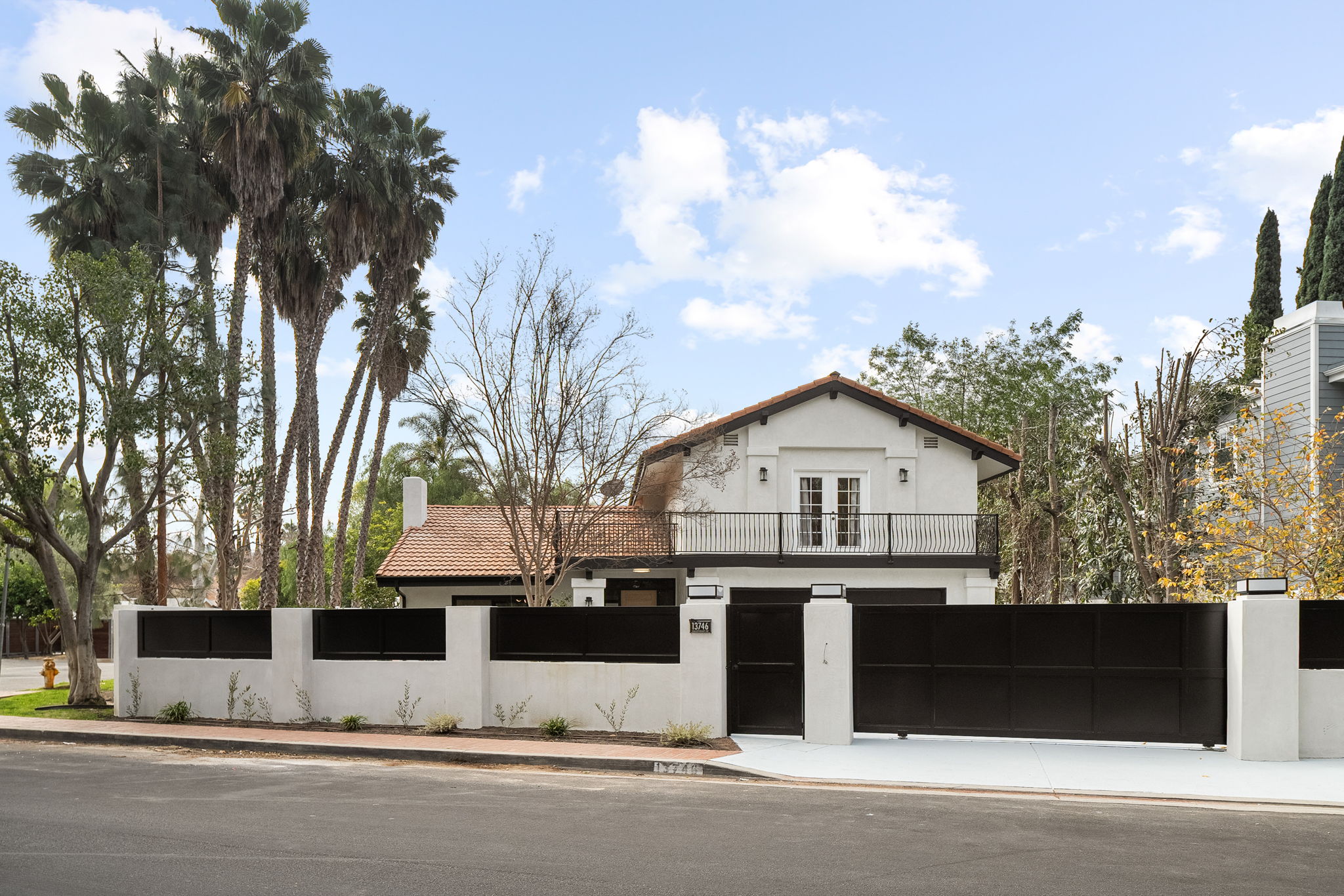 13746 Valleyheart Drive-2