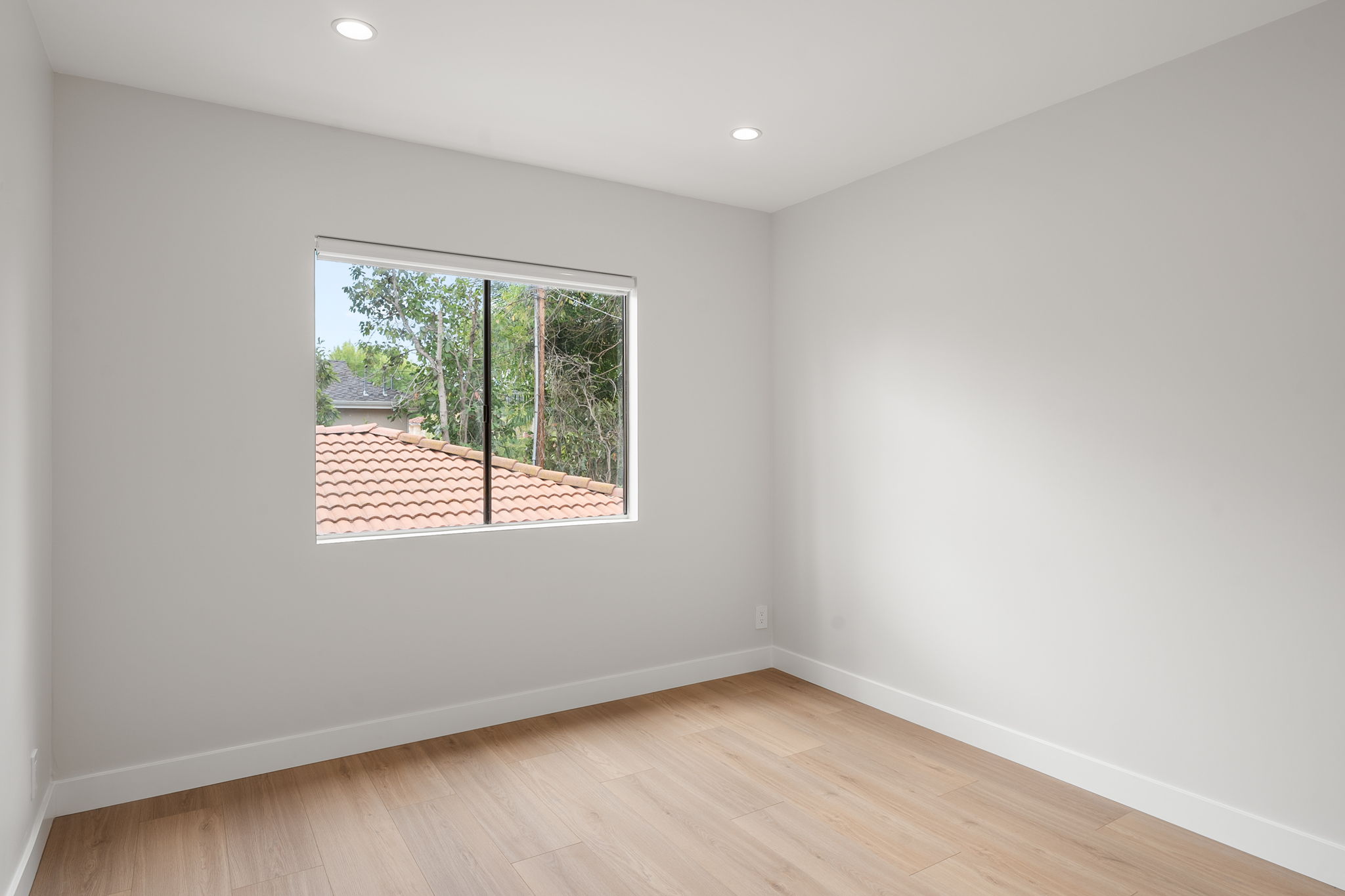 13746 Valleyheart Drive-36