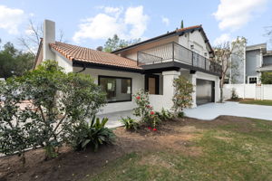 13746 Valleyheart Drive-7
