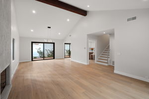 13746 Valleyheart Drive-15