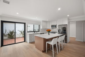 13746 Valleyheart Drive-21