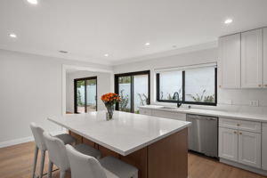 13746 Valleyheart Drive-23