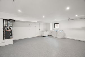 13746 Valleyheart Drive-27